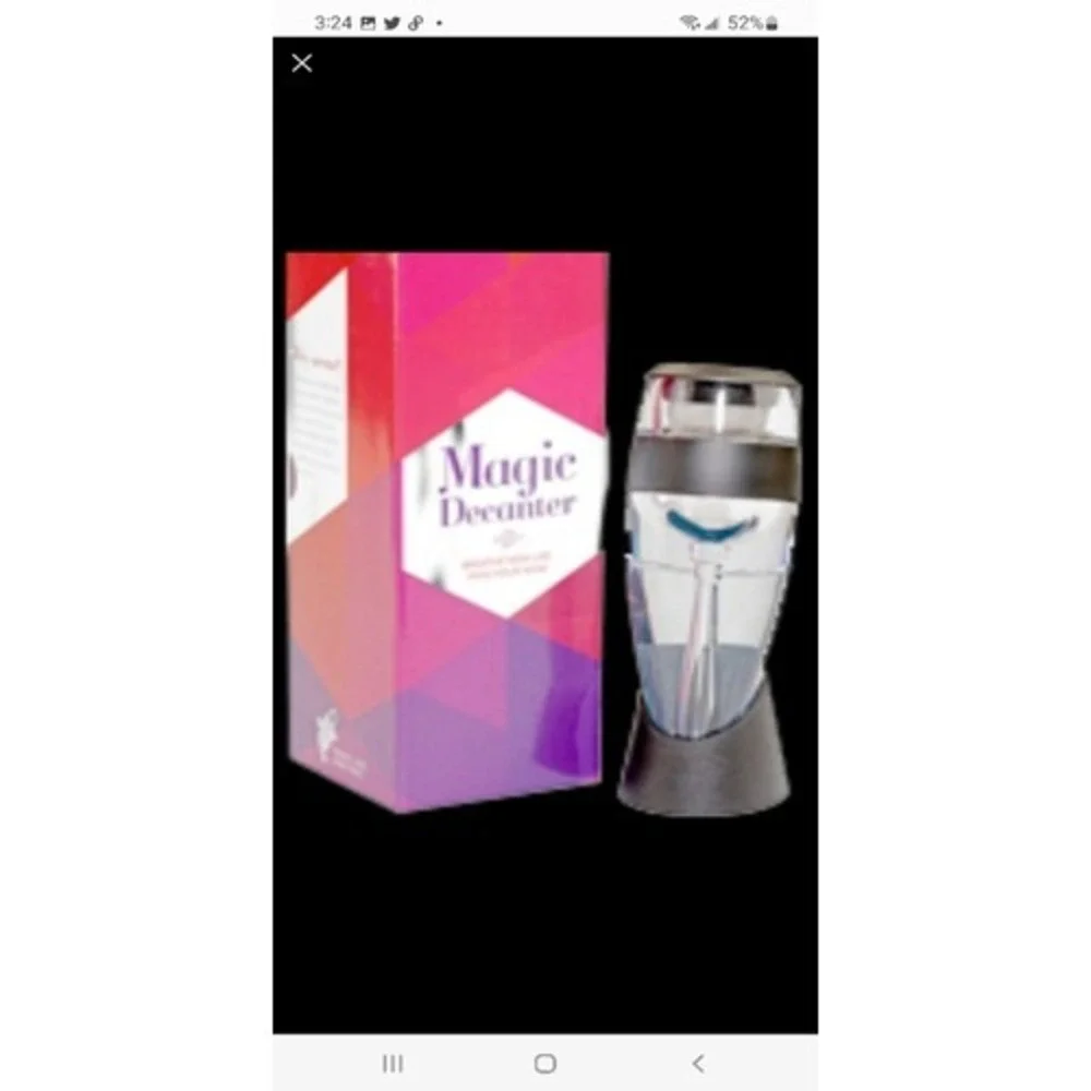 Magical Aeroater from Traveling Vineyard to aerate your favorite wines. NEW IN b